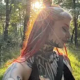 Zy.niker голая #0020