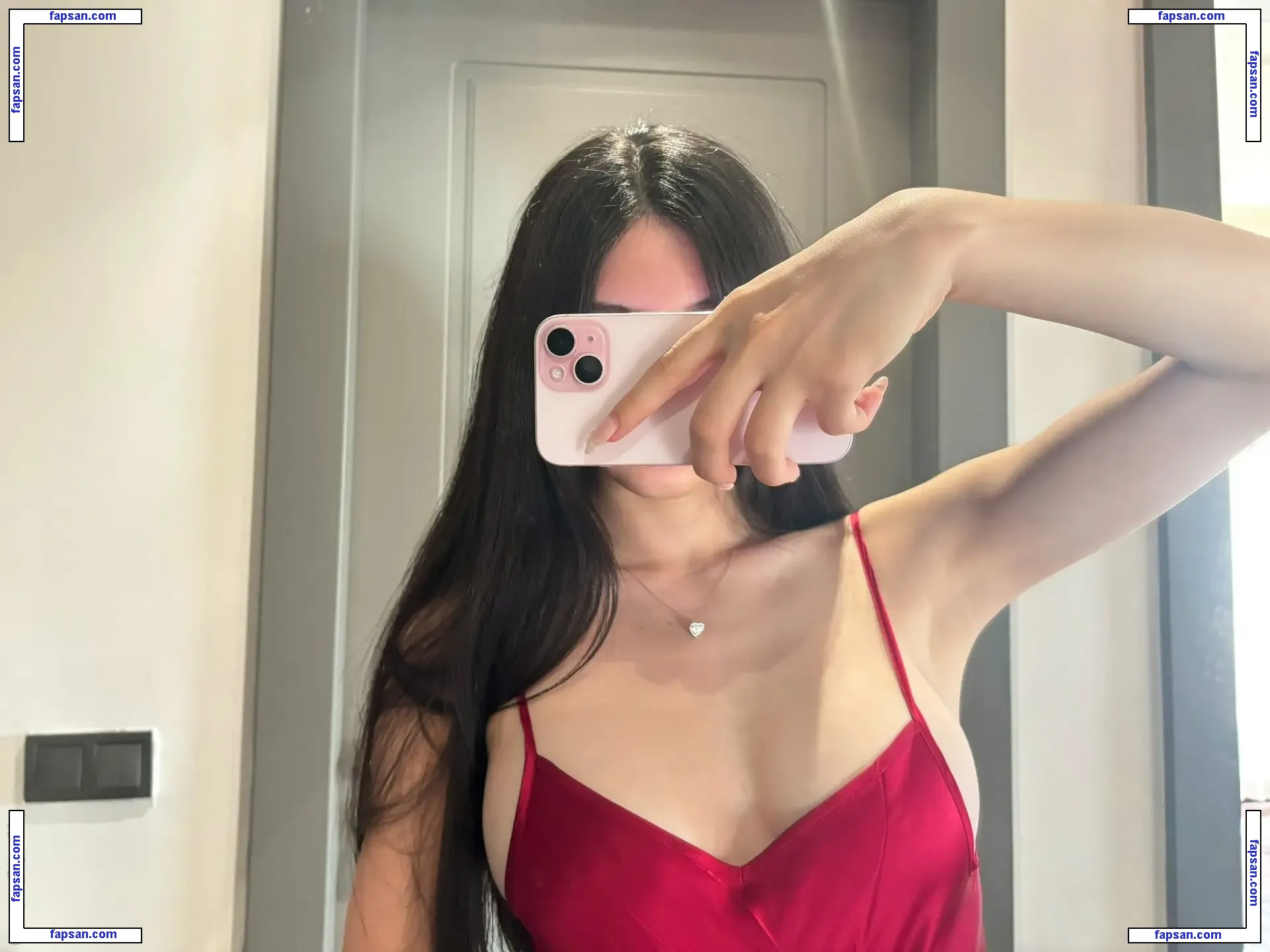 Zydcrey nude photo #0057 from OnlyFans