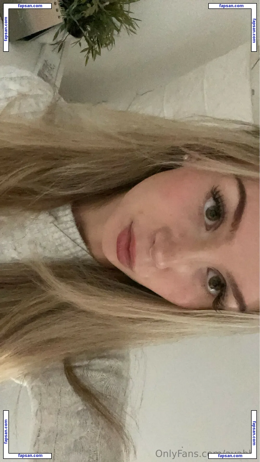 zzarabby nude photo #0020 from OnlyFans