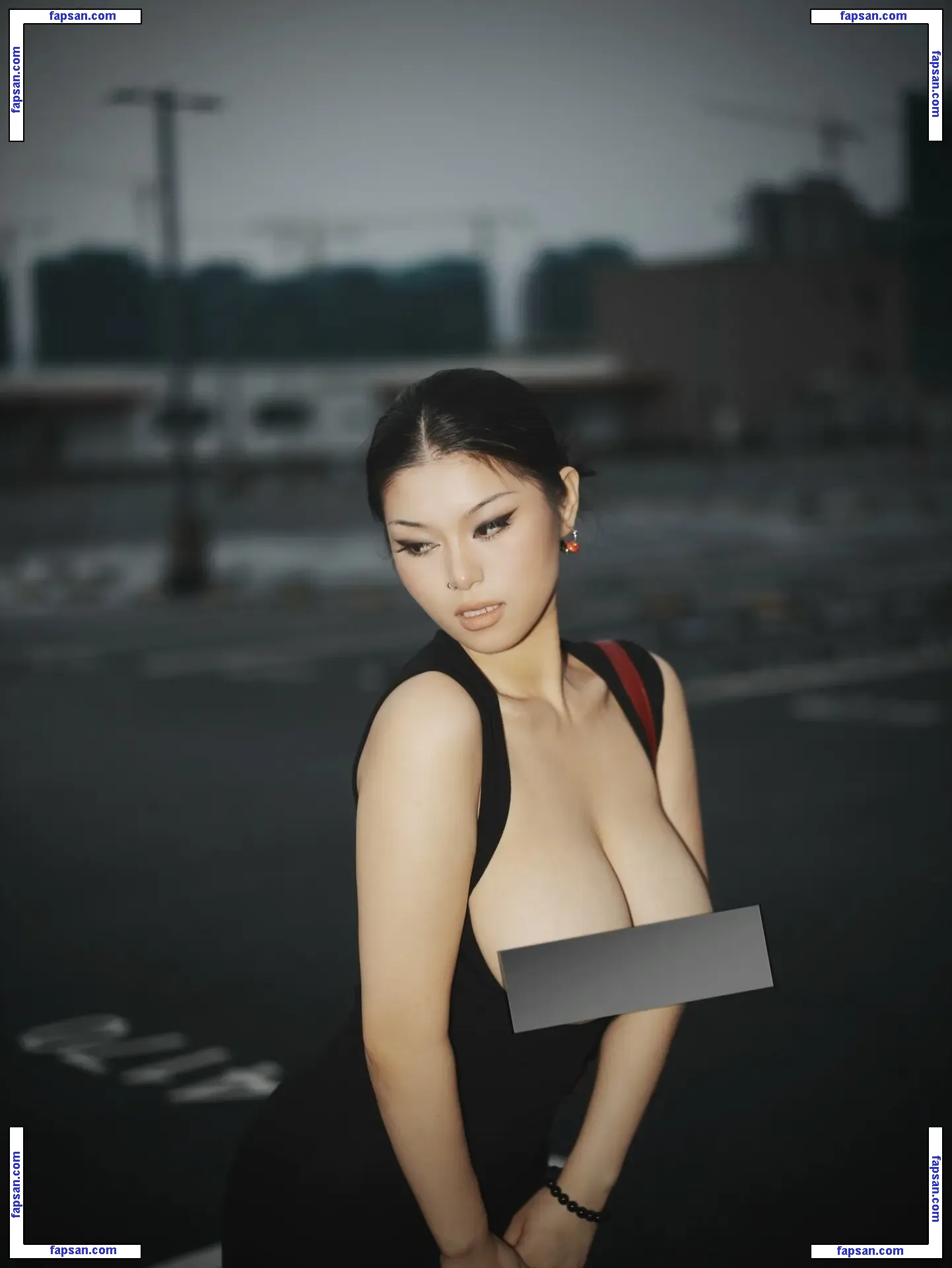 Zzzzzwawawa nude photo #0001 from OnlyFans